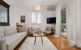 Duplex + Garage