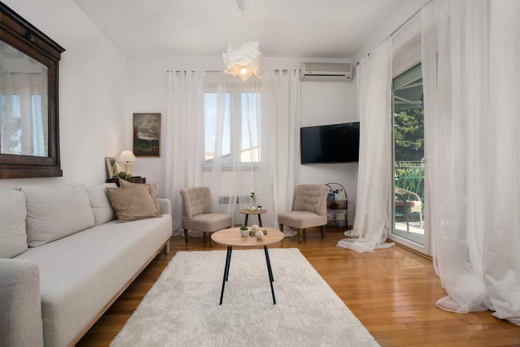 Apartament Duplex + Garage Rovinj Zewnętrze zdjęcie